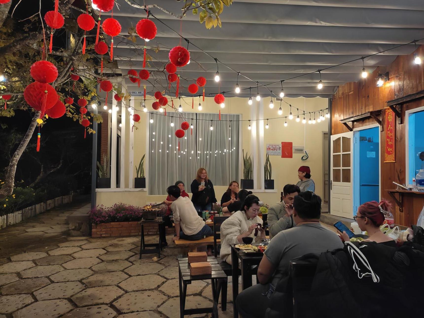 Iza Homestay Trai Mat Esterno foto