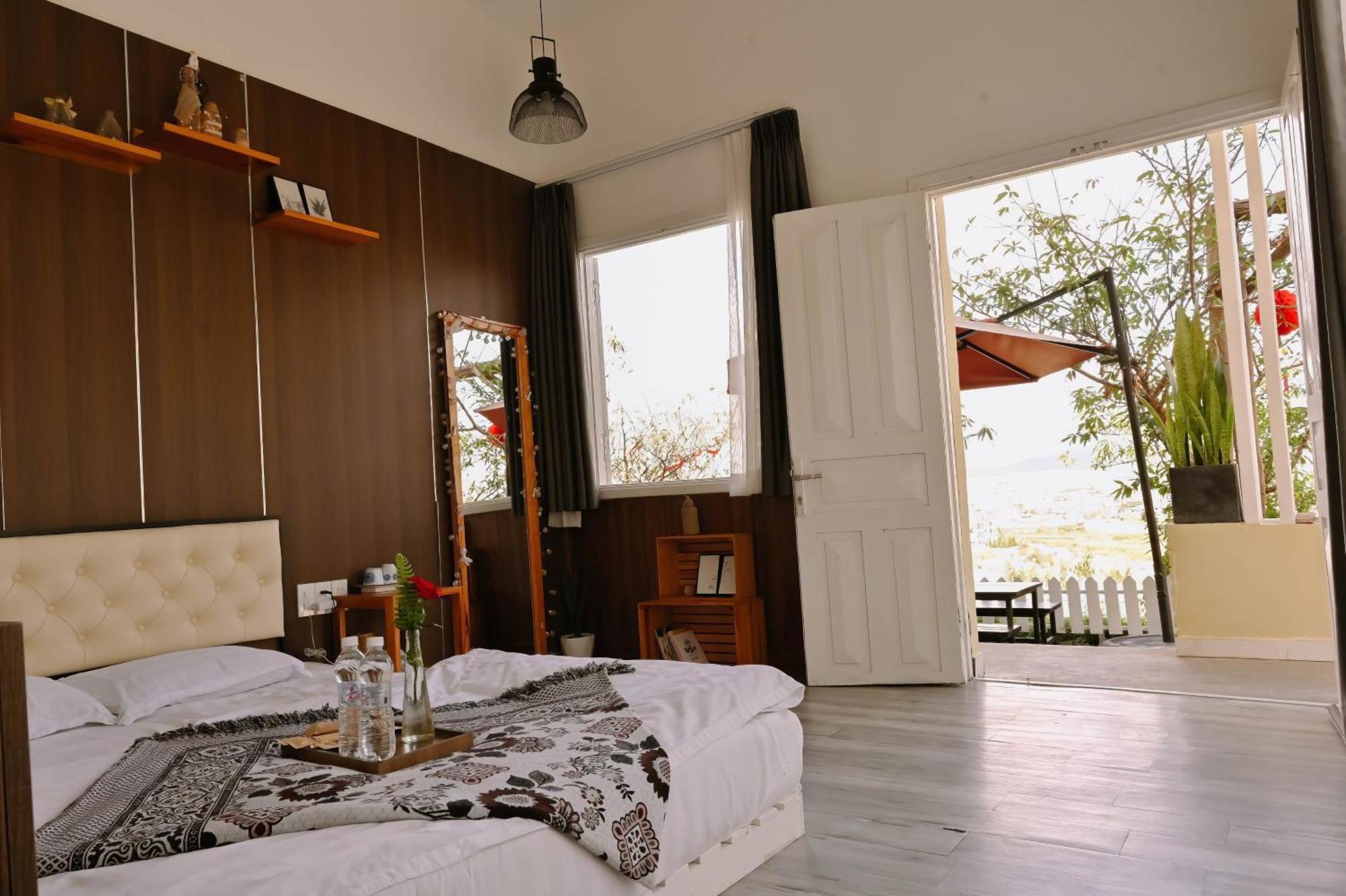 Iza Homestay Trai Mat Esterno foto