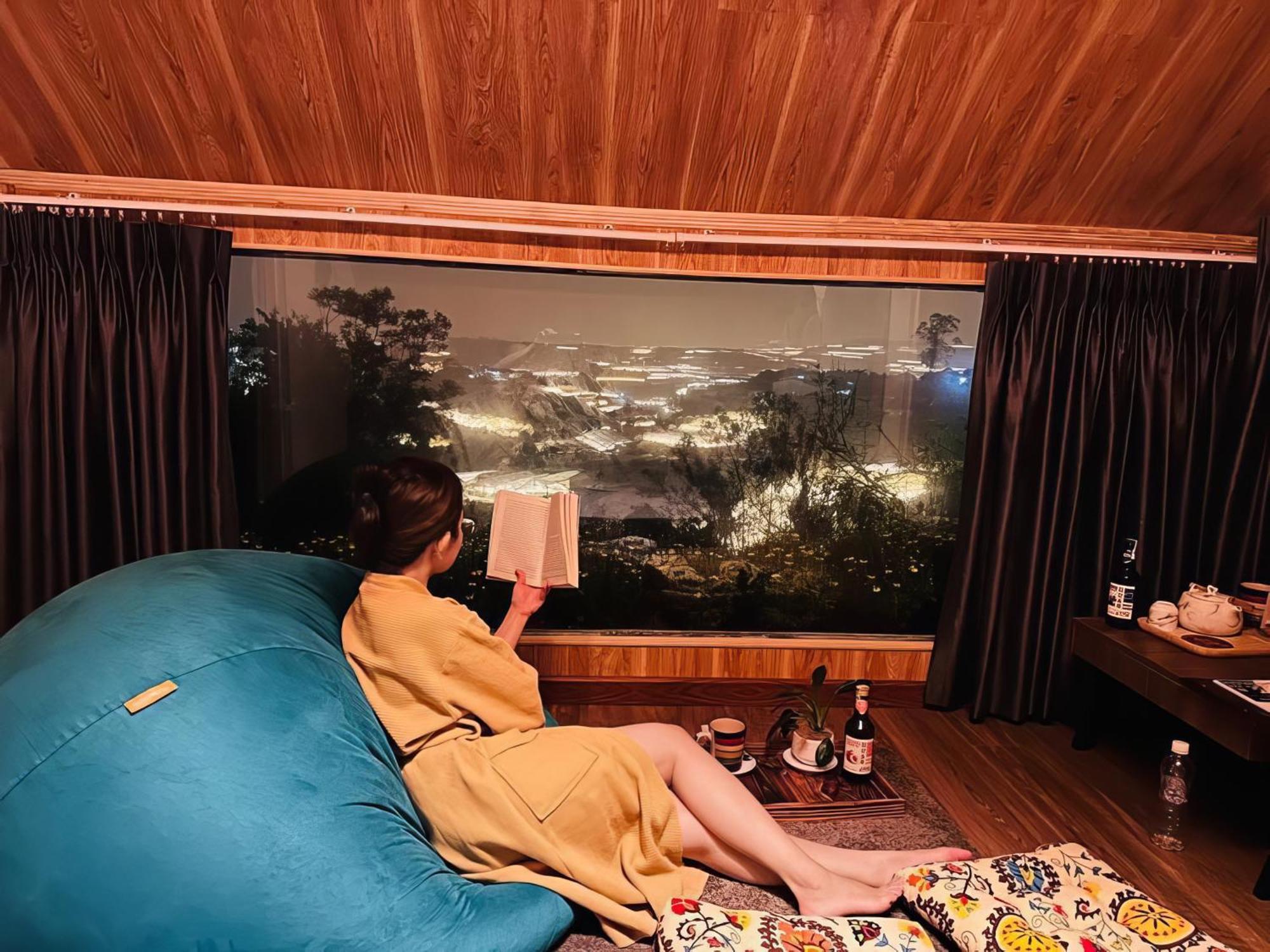 Iza Homestay Trai Mat Esterno foto